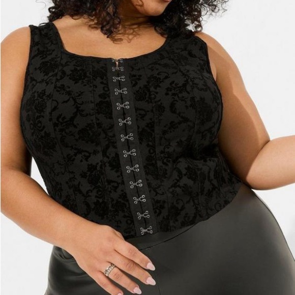 torrid Tops - Torrid Flocked Ponte Scoop Neck Hook And Eye Corset SZ 1
